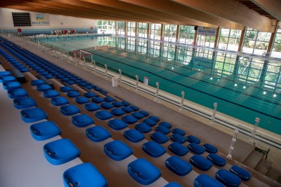 Grandstand seatings pool